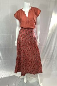 I17S2024-SKIRT2