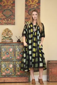 -- FABRIC :: BLACK